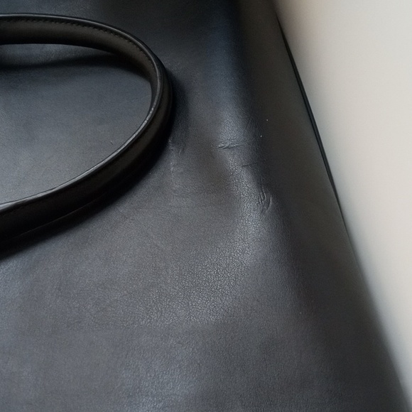 🖤⭐👜 Danier Leather | Black & Gold Tote Bag 👜⭐🖤 - Picture 12 of 12